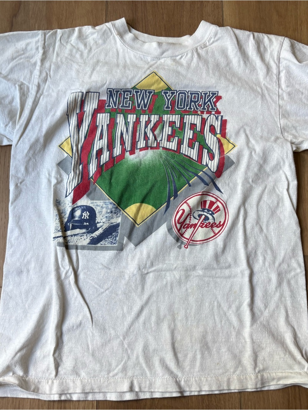 New York Yankees Graphic Tee - White with Red & Green Print